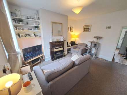 Hadfield Street, Glossop, Image 2