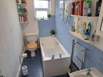 Hadfield Street, Glossop, Image 7