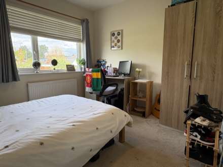 Scowcroft Lane, Shaw, Image 11