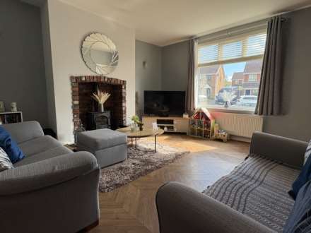 Scowcroft Lane, Shaw, Image 5