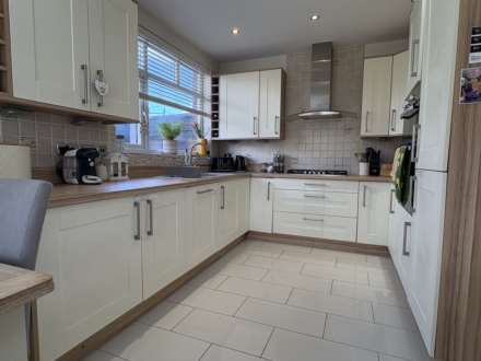 Scowcroft Lane, Shaw, Image 7