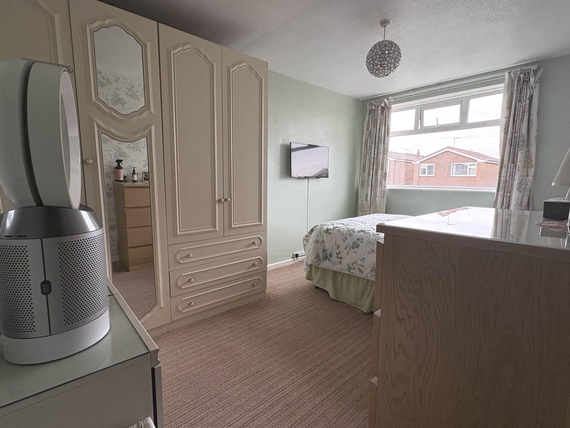 Selby Avenue, Chadderton, Image 11