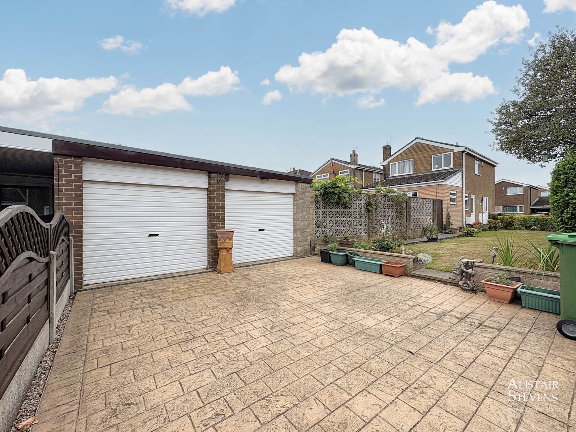 Selby Avenue, Chadderton, Image 2