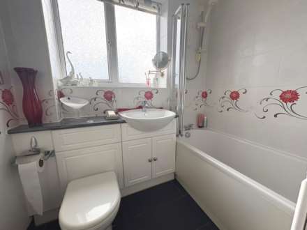 Selby Avenue, Chadderton, Image 17