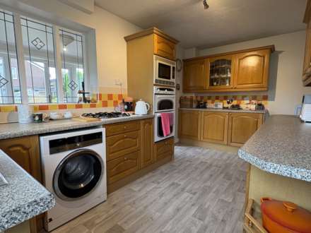 Selby Avenue, Chadderton, Image 7