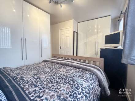 Arlington Close, Royton, Image 10