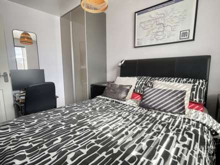 Arlington Close, Royton, Image 12