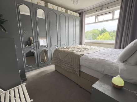 Valley New Road, Royton, Image 12