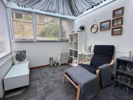 Valley New Road, Royton, Image 8