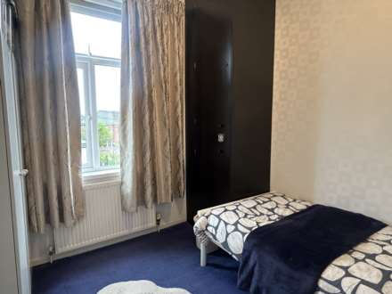 Seville Street, Royton, Image 13