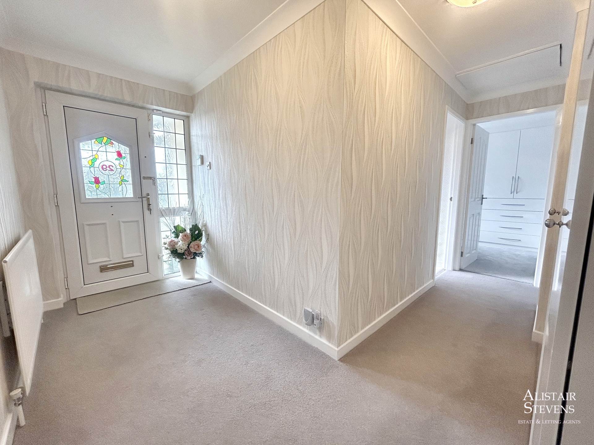 Chiltern Close, High Crompton, Shaw, Image 2