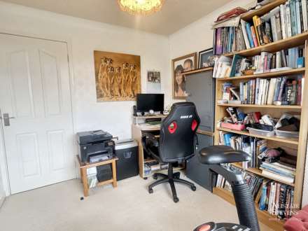 Chiltern Close, High Crompton, Shaw, Image 14