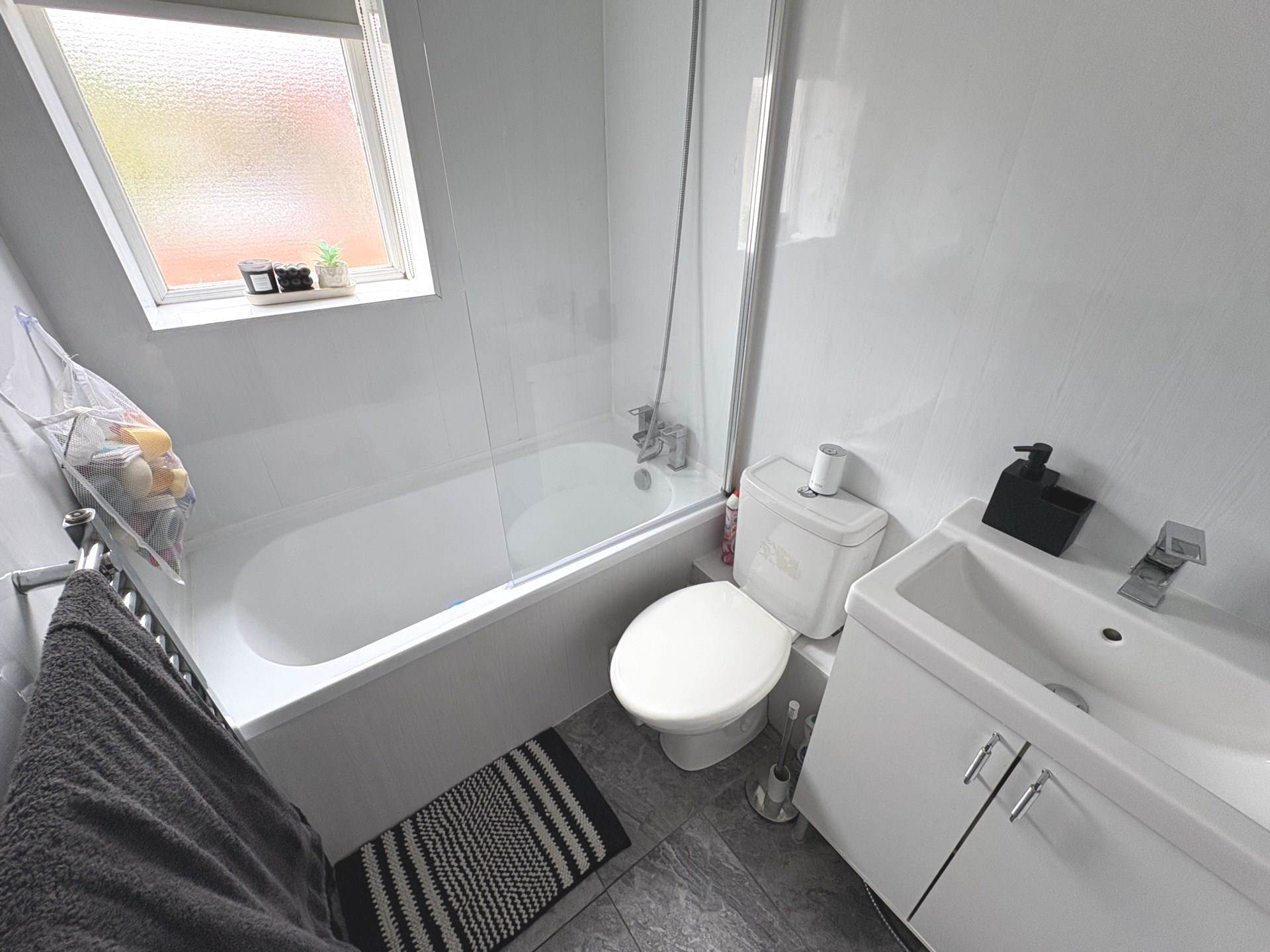 Briton Street, Royton, Image 11