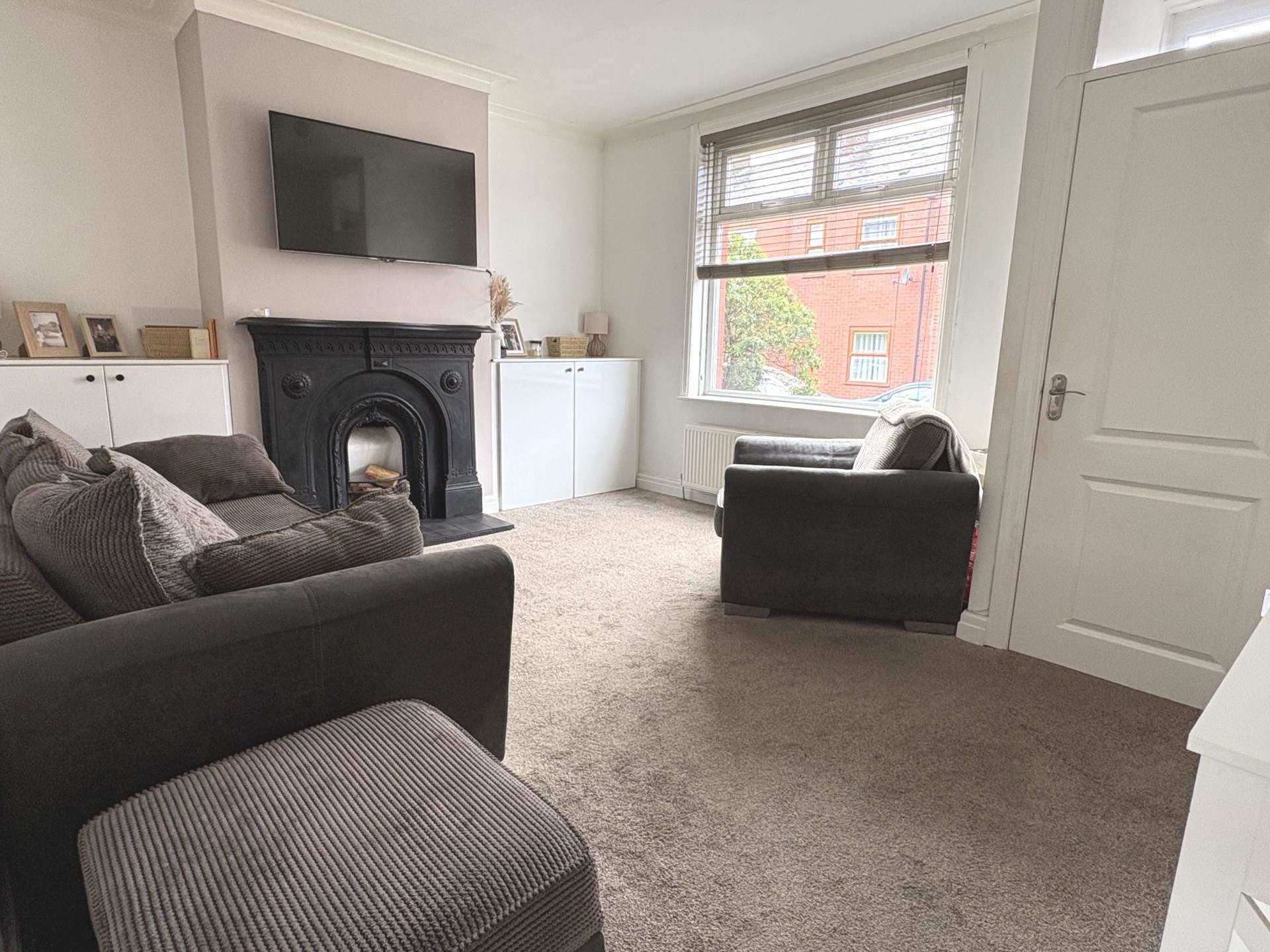 Briton Street, Royton, Image 2