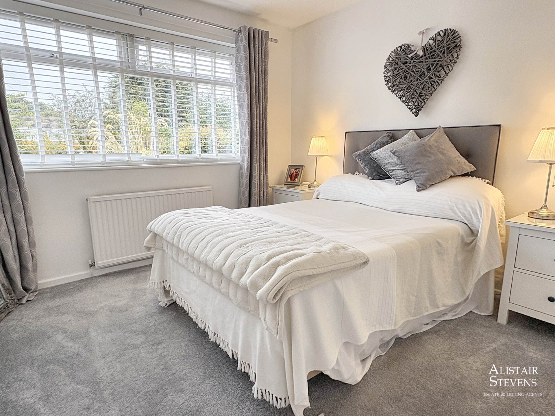 Clifton Crescent, Royton, Oldham, Image 7