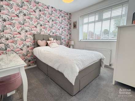 Clifton Crescent, Royton, Oldham, Image 9