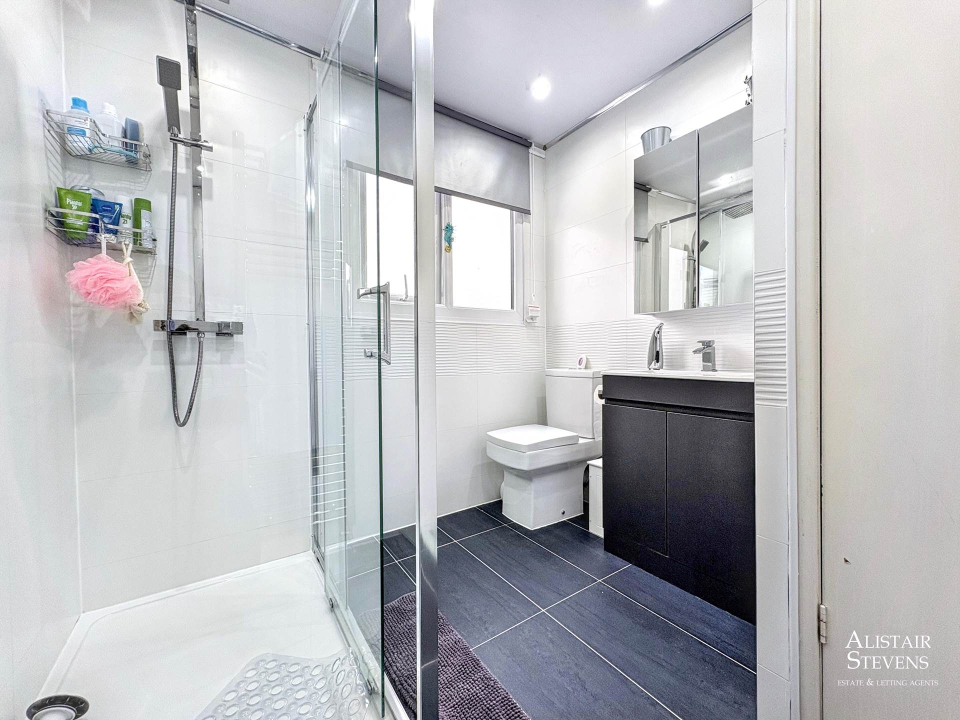 Oozewood Road, Royton, Image 14