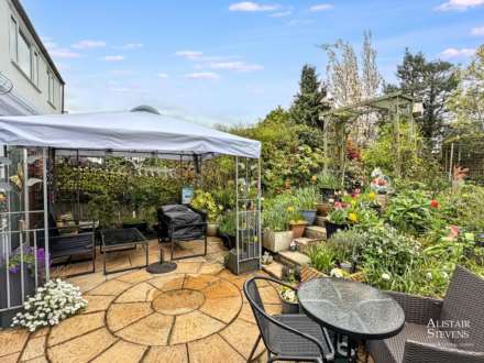 Oozewood Road, Royton, Image 19