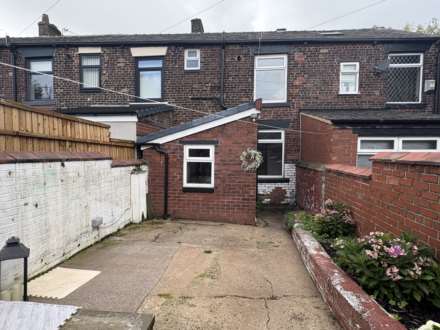 Rochdale Road, Royton, Image 12