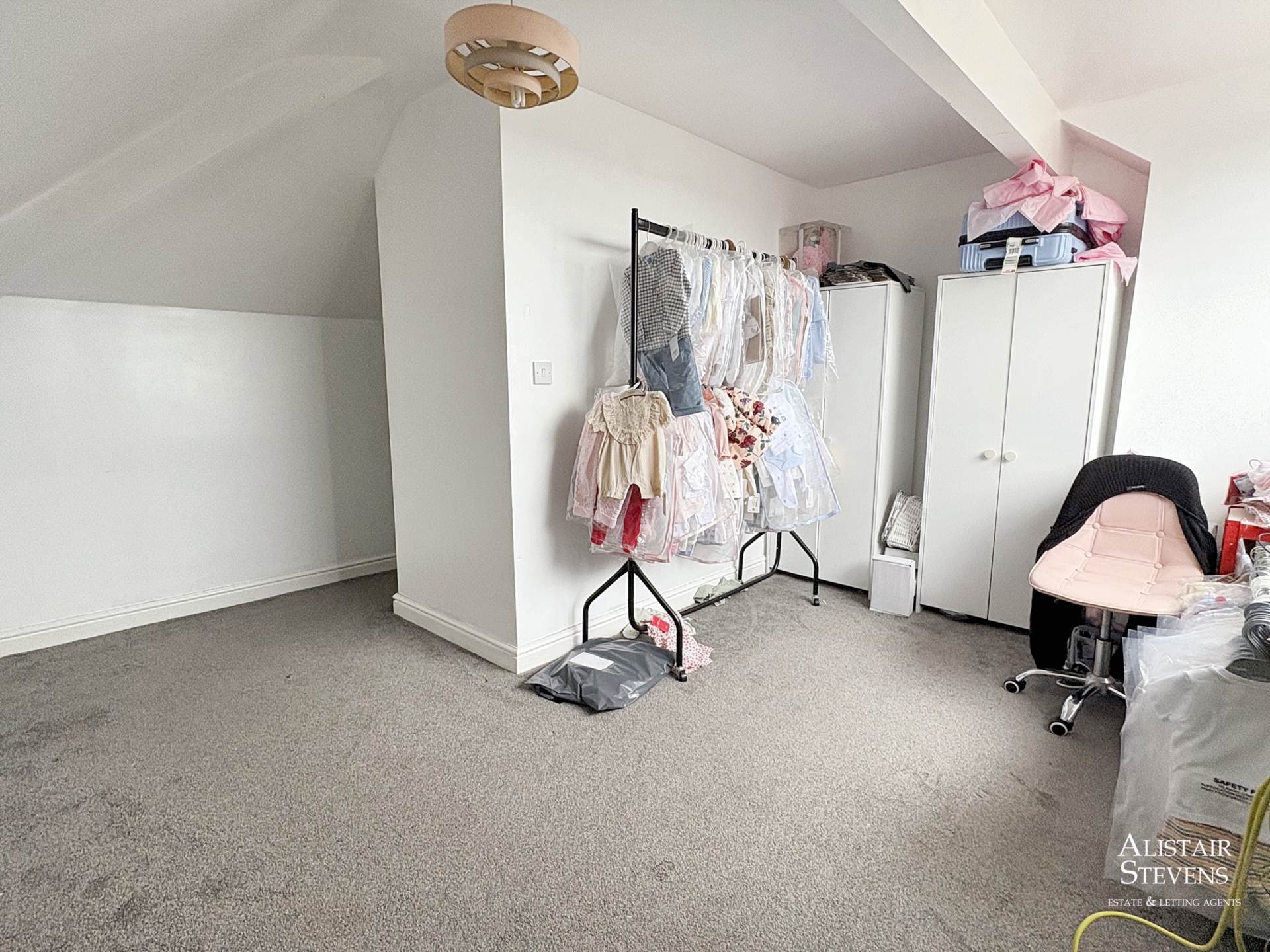 Berkeley Drive, Oldham, Image 13