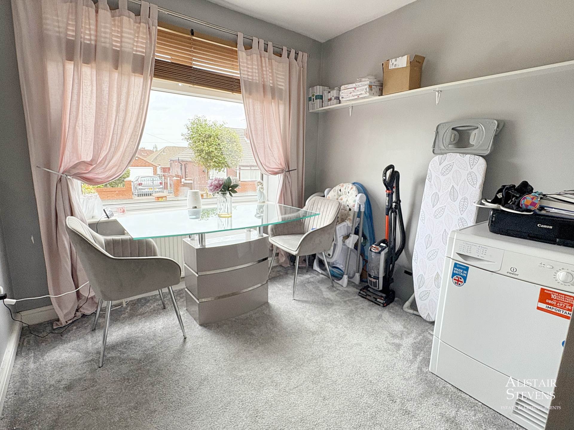 Berkeley Drive, Oldham, Image 9