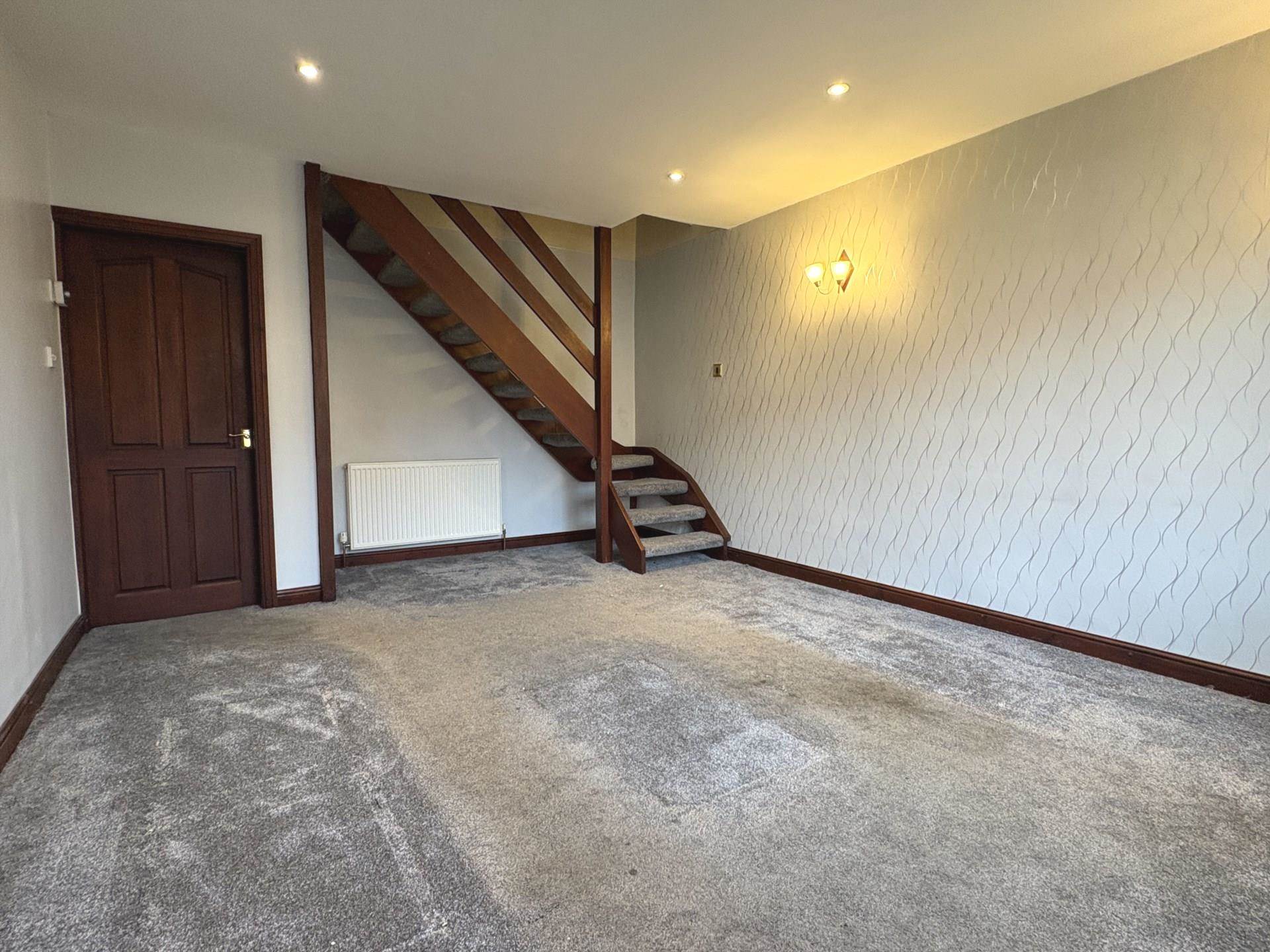 Ash Grove, Royton, Oldham, Image 2