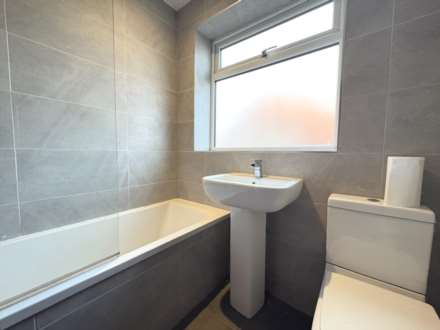 Ash Grove, Royton, Oldham, Image 11