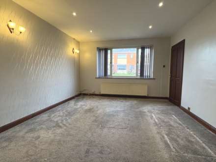 Ash Grove, Royton, Oldham, Image 5