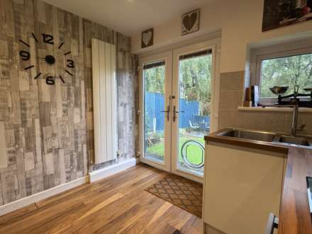 7 Monarch Close, Royton, Image 6