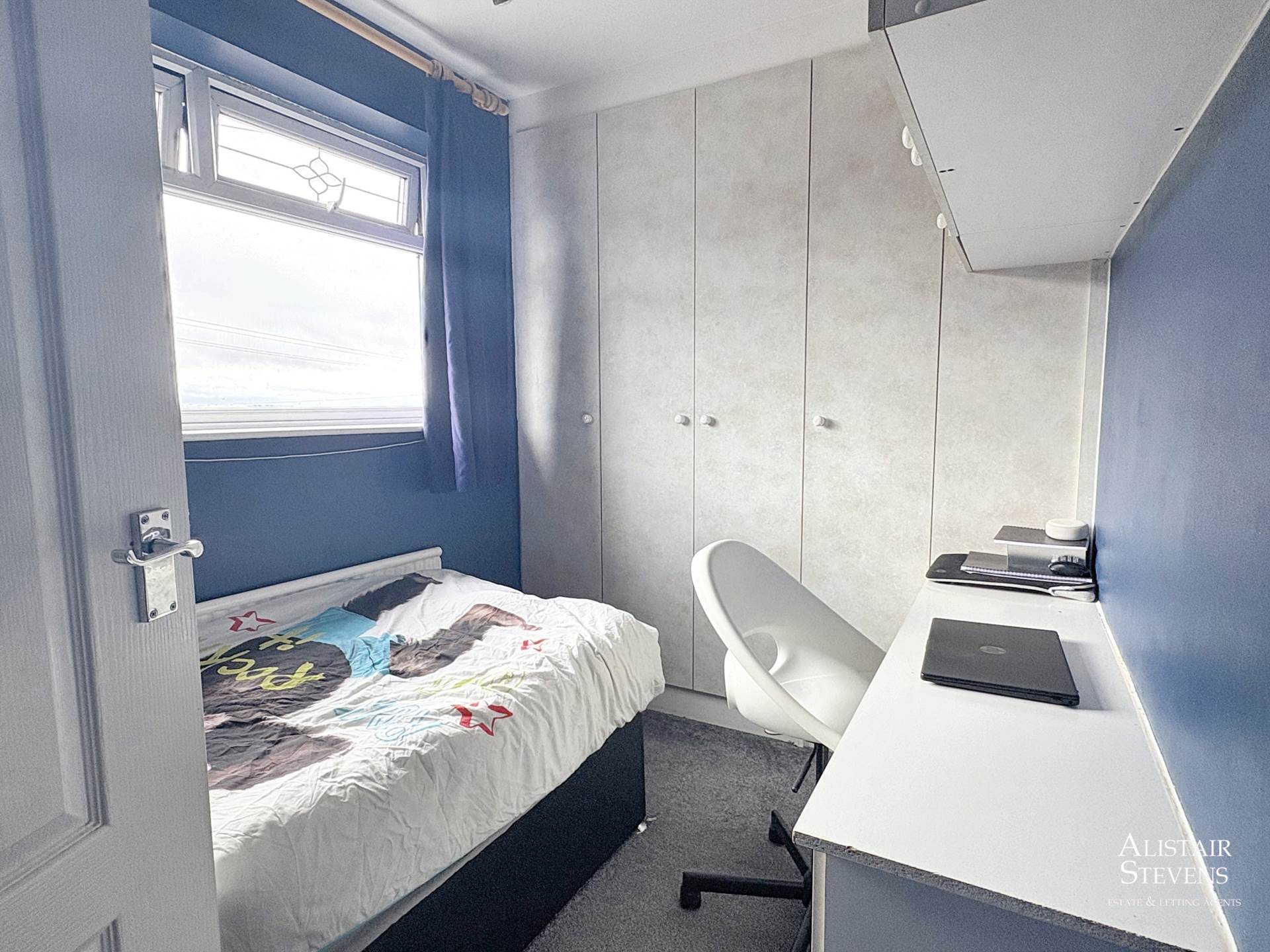 Marlborough Road, Royton, Image 17