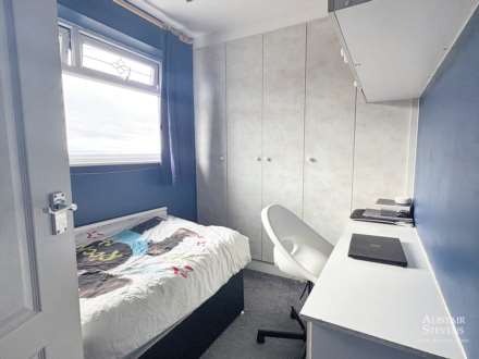 Marlborough Road, Royton, Image 17