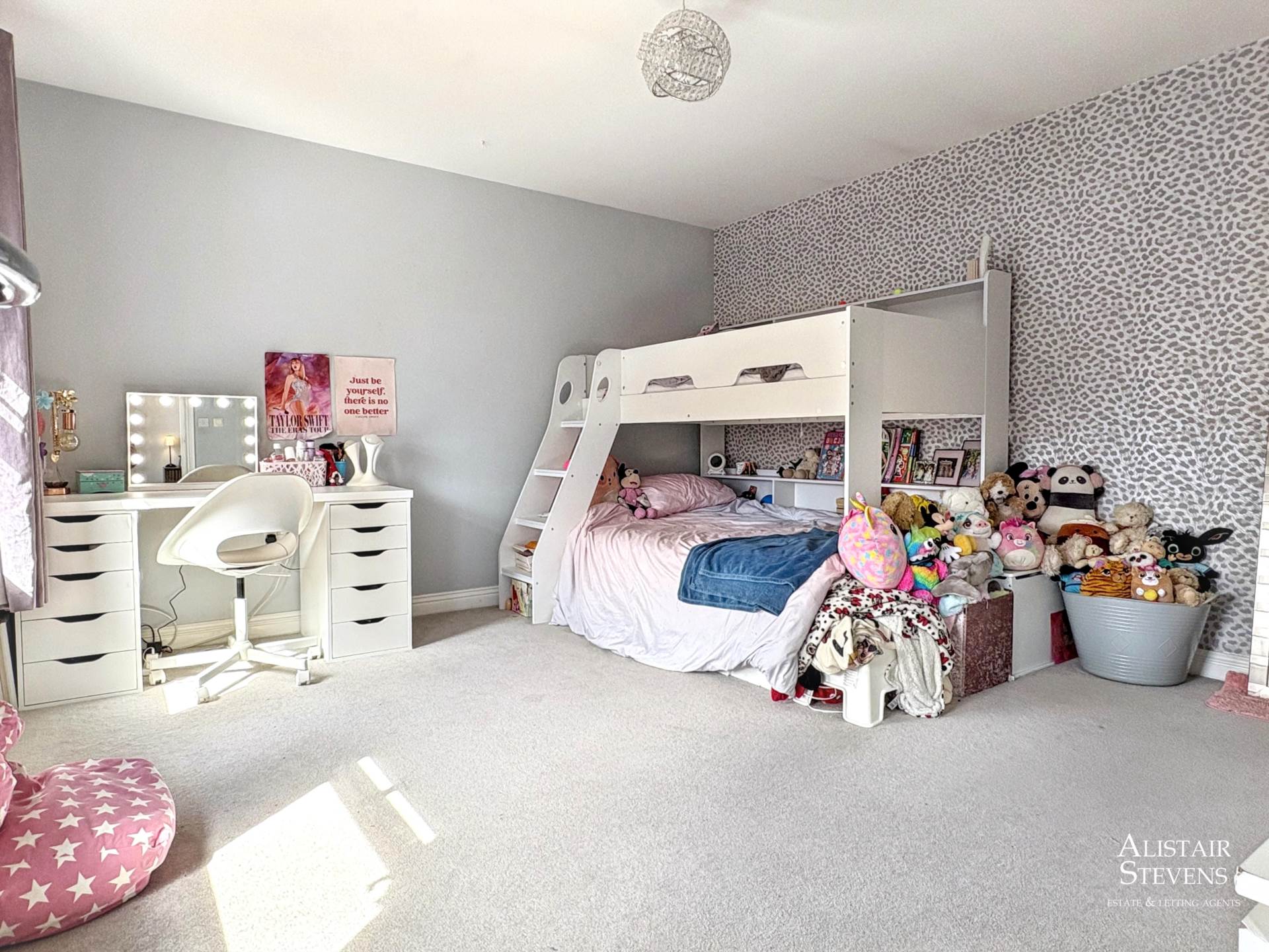 Brownlow House, Brownlow Avenue, Royton, Image 17