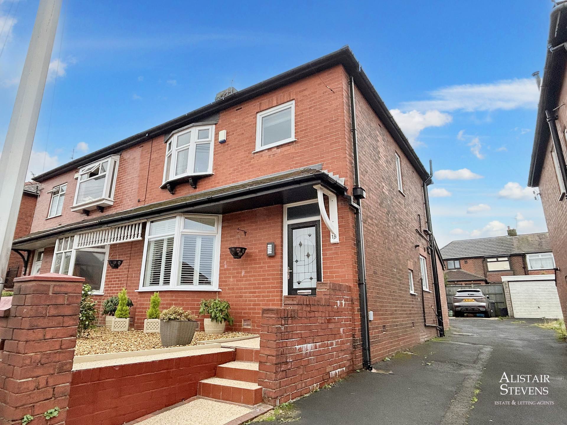 Thornham Lane, Oldham, Image 21