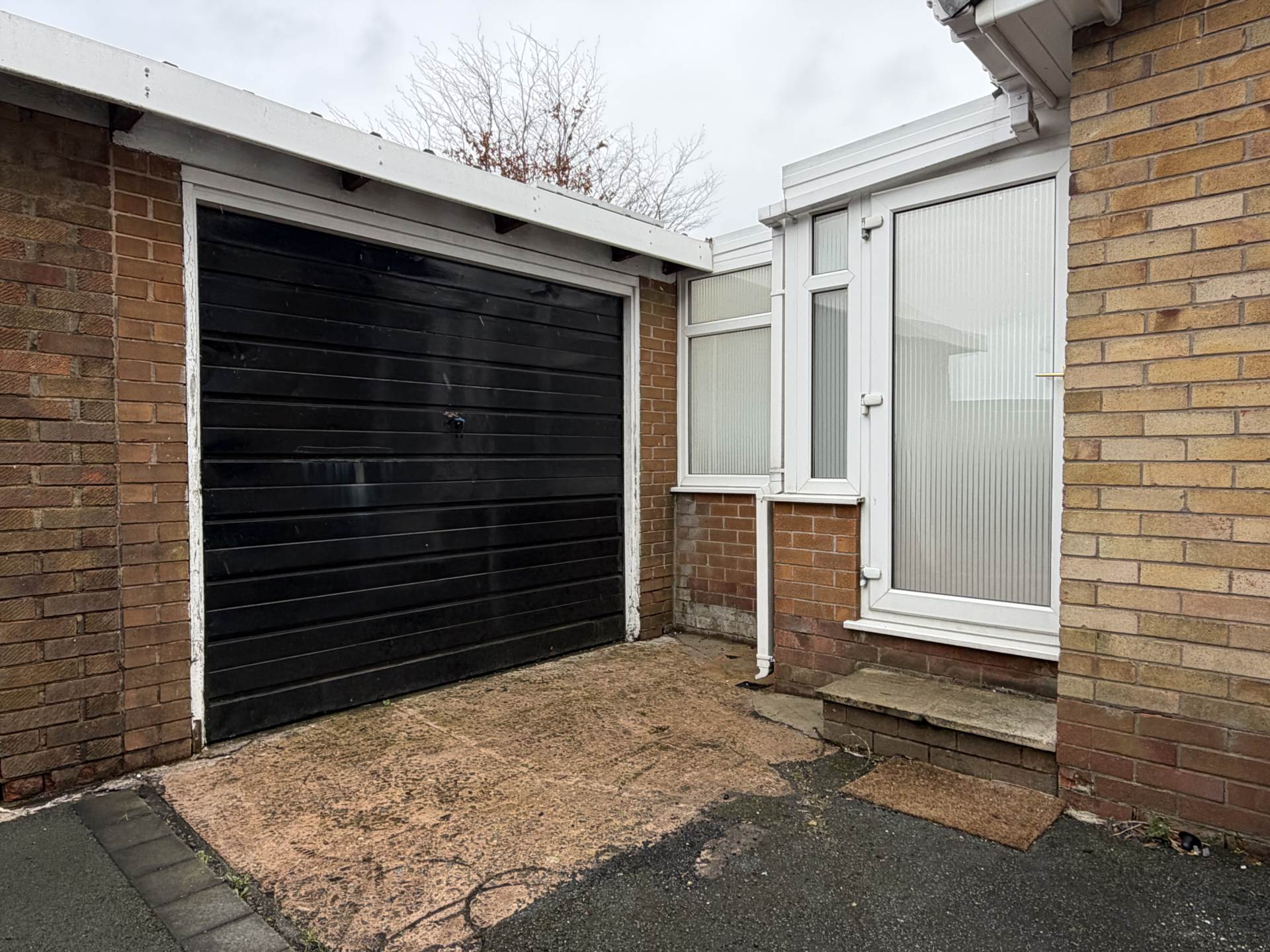 Sherwood Way, Oldham, Image 21