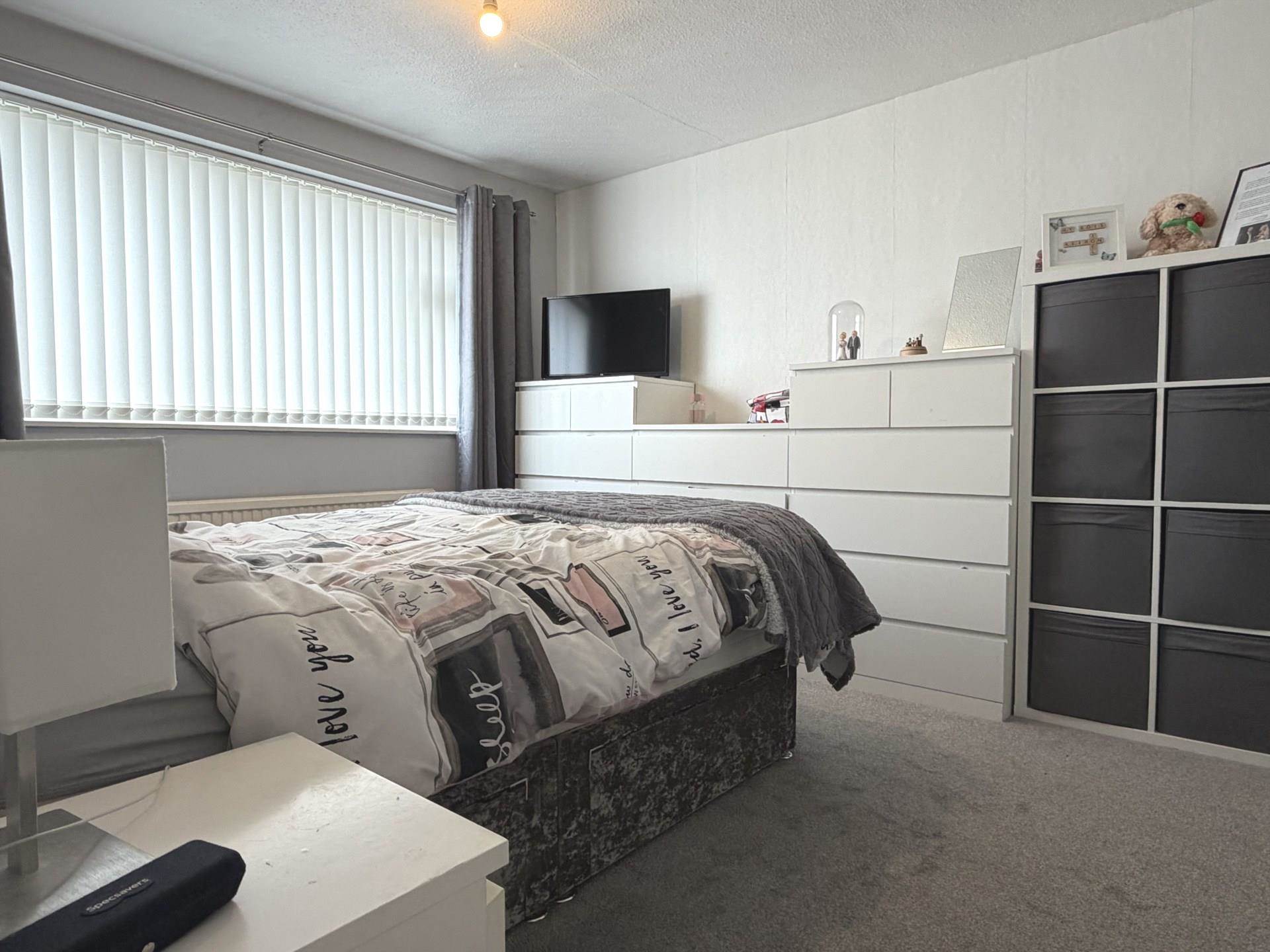 Sherwood Way, Oldham, Image 8