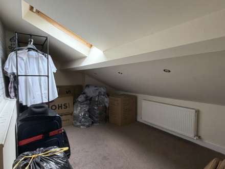 Sherwood Way, Oldham, Image 13