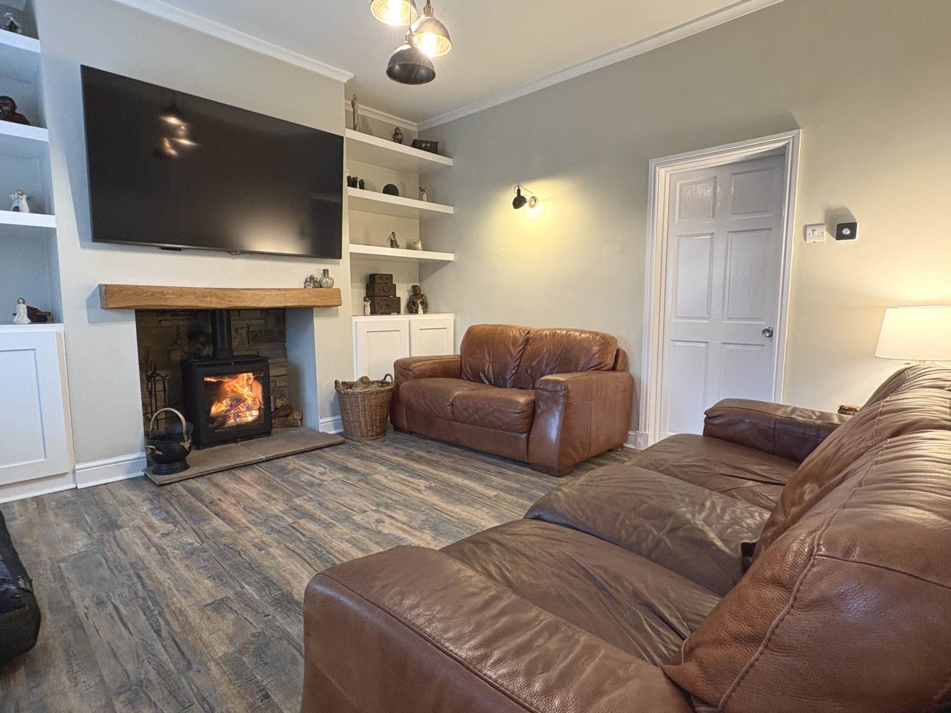 All Saints Close, Royton, Image 2