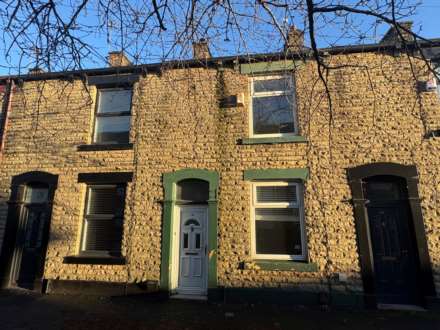 2 Bedroom Terrace, Park Street, Shaw