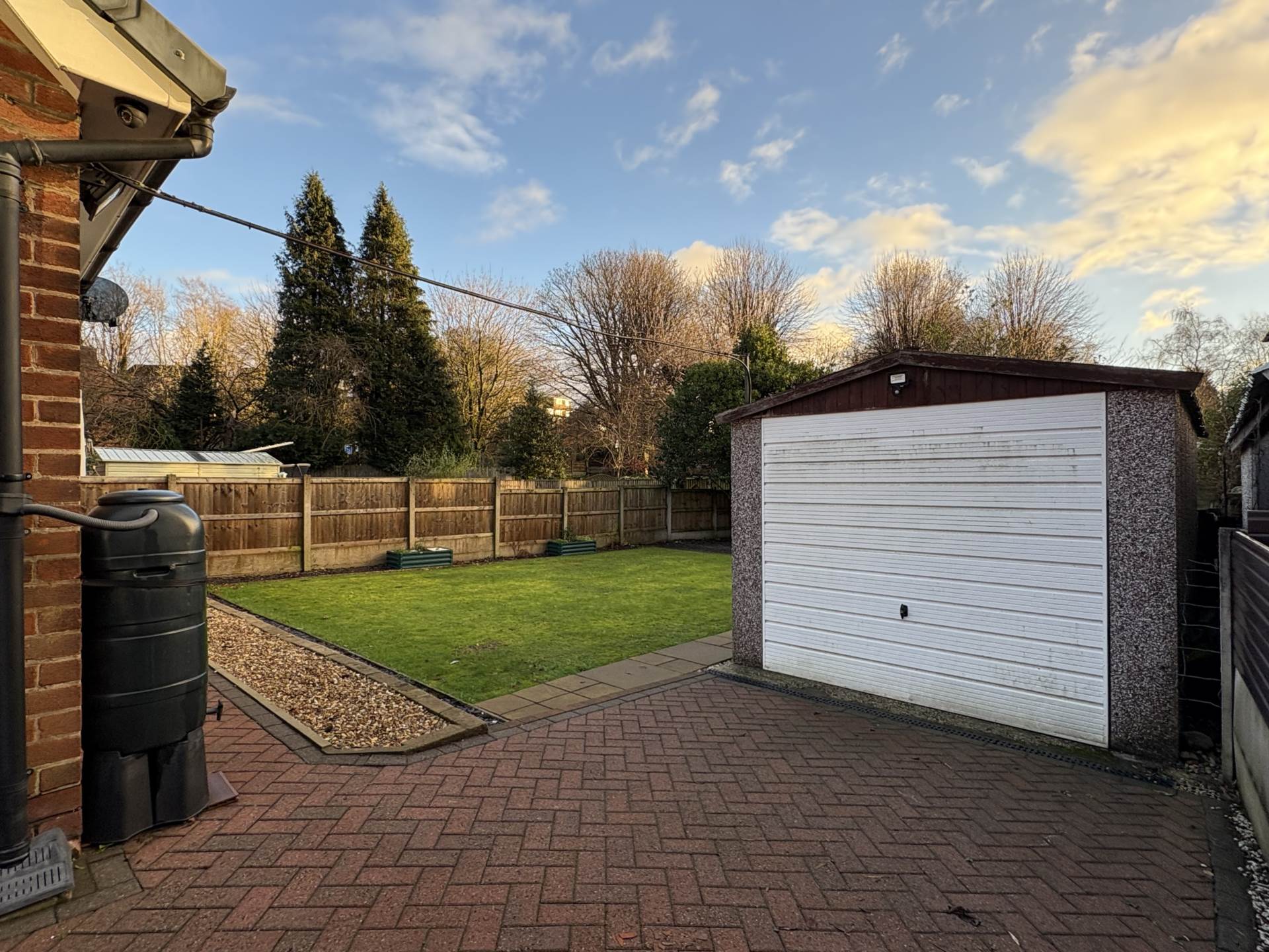 Holly Bank, Royton, Image 13