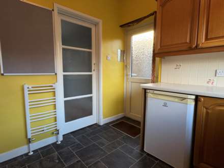 Holly Bank, Royton, Image 6