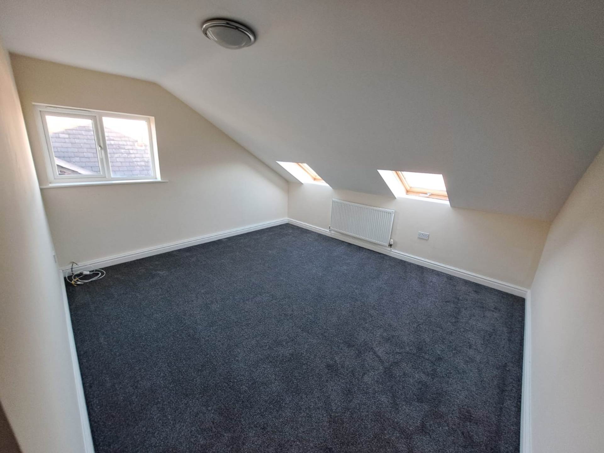 Two Trees Lane, Denton, Image 11