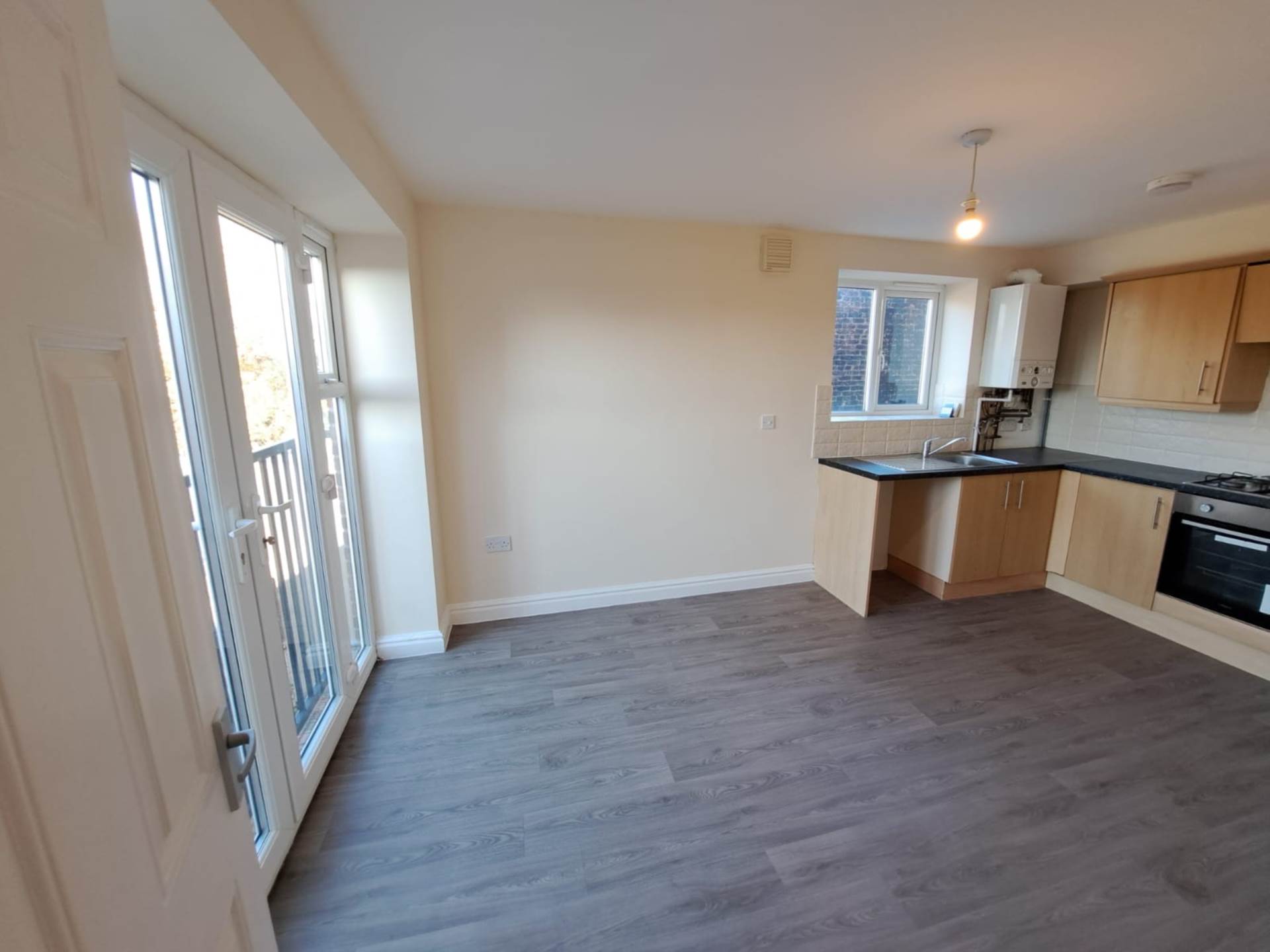 Two Trees Lane, Denton, Image 3