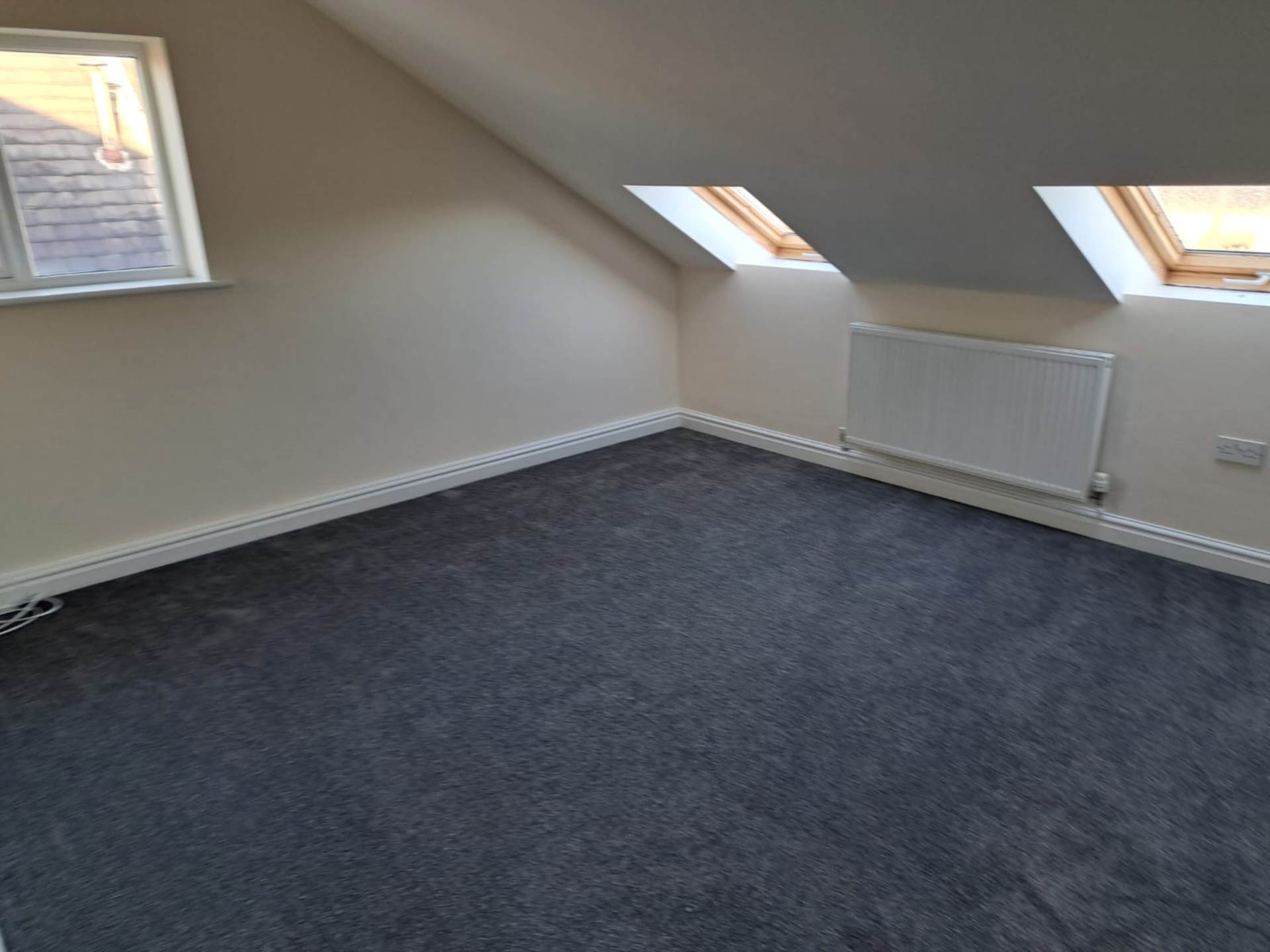 Two Trees Lane, Denton, Image 9