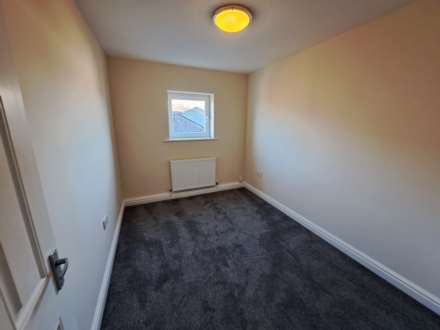 Two Trees Lane, Denton, Image 12