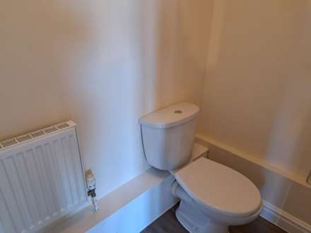 Two Trees Lane, Denton, Image 7