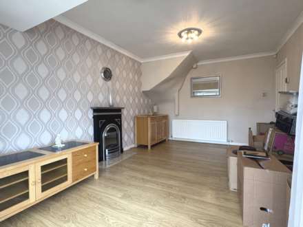 Carlton Way, Royton, Image 5