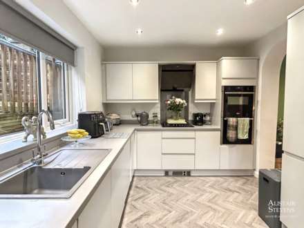 Denbydale Way, Royton, Oldham, Image 6