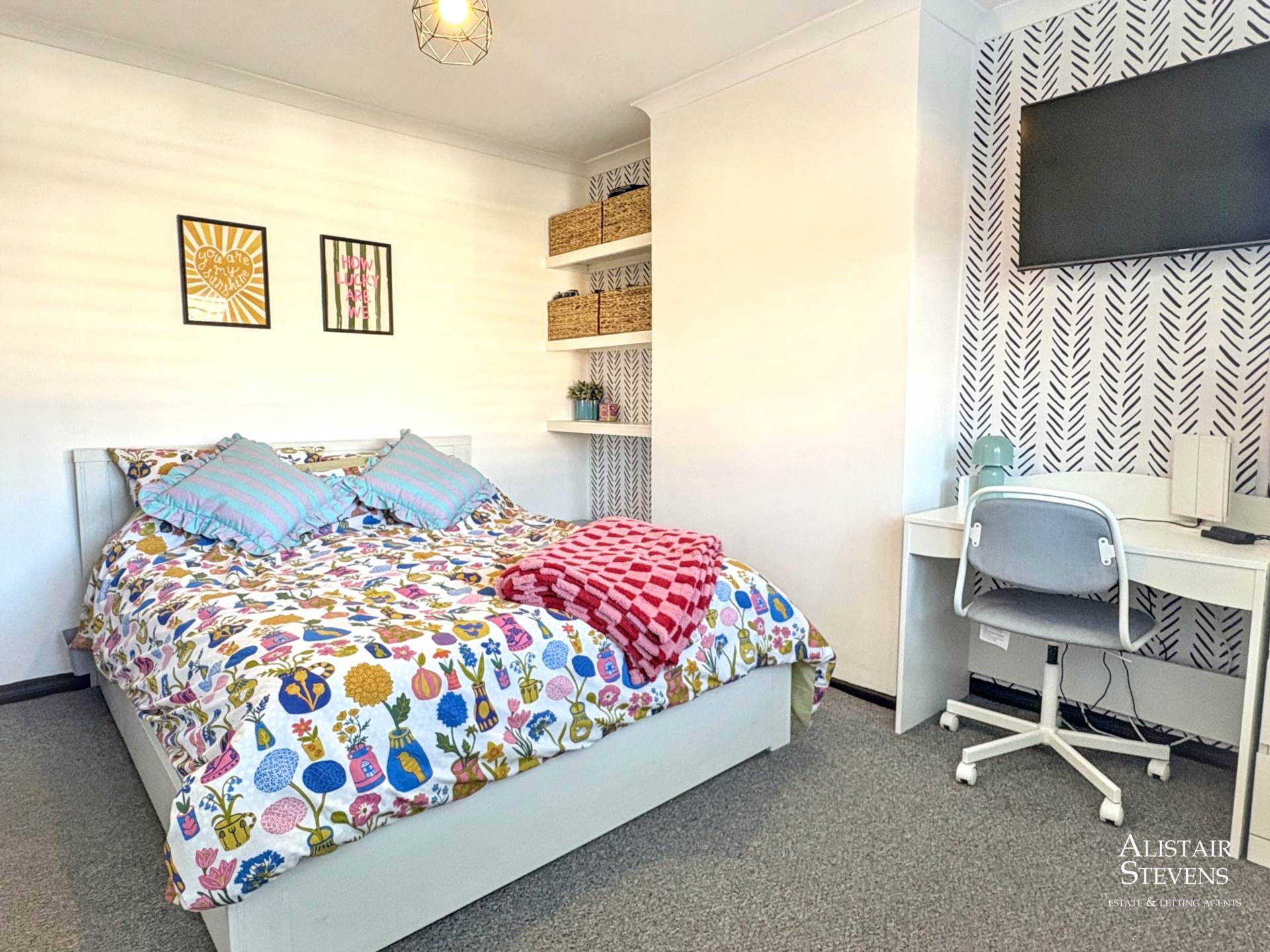 The Avenue, Shaw, Image 13