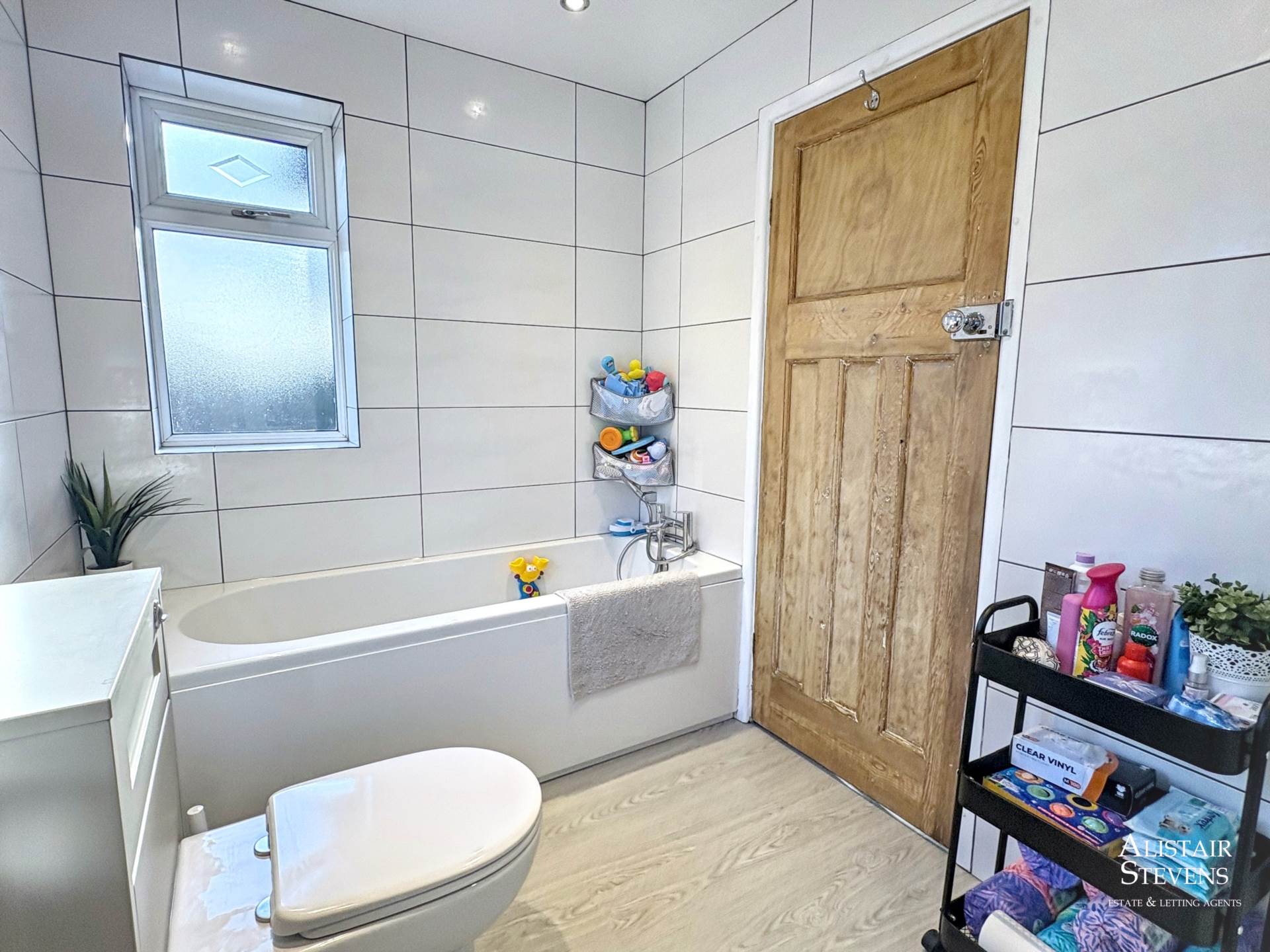 The Avenue, Shaw, Image 22