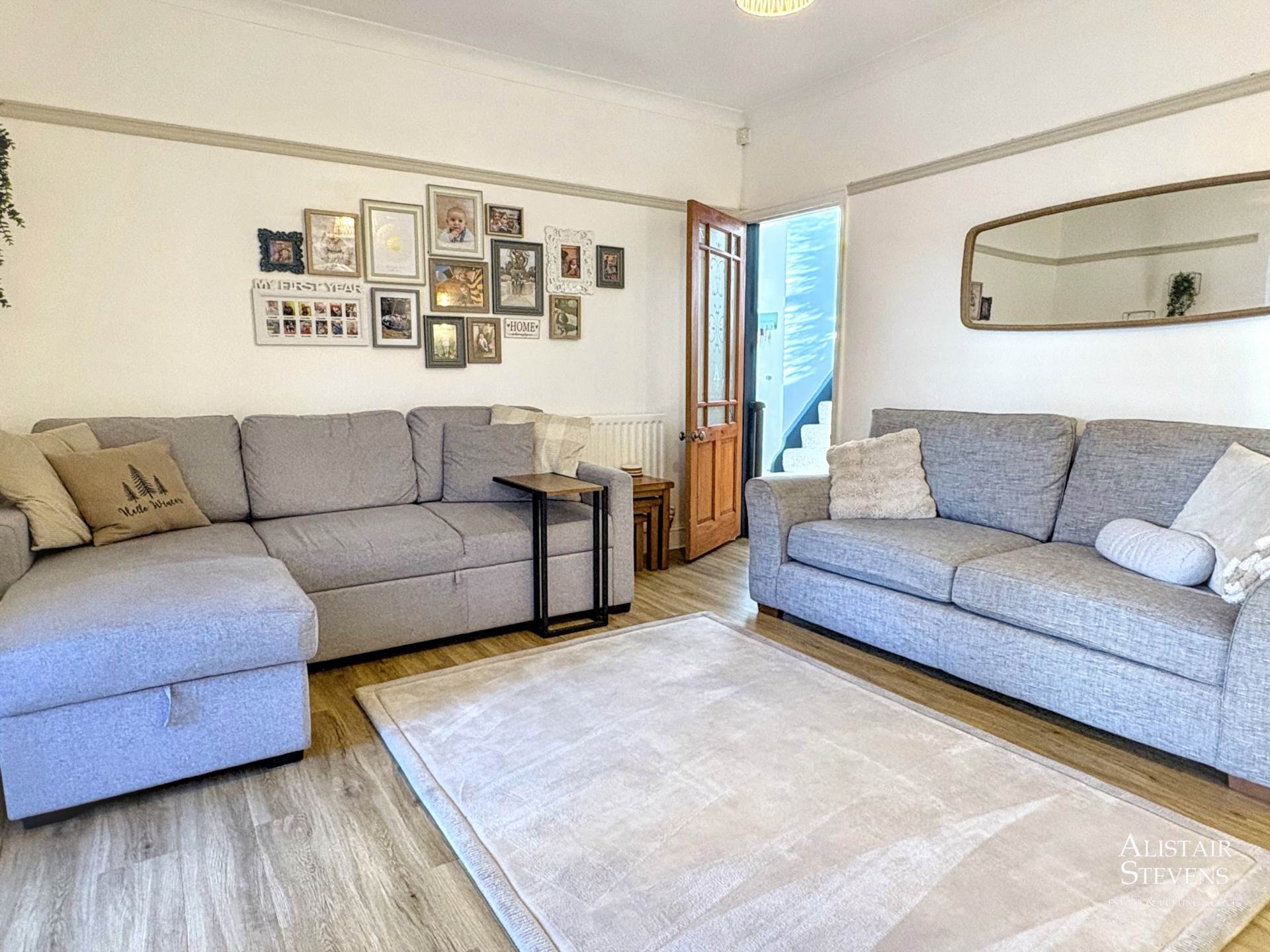 The Avenue, Shaw, Image 6